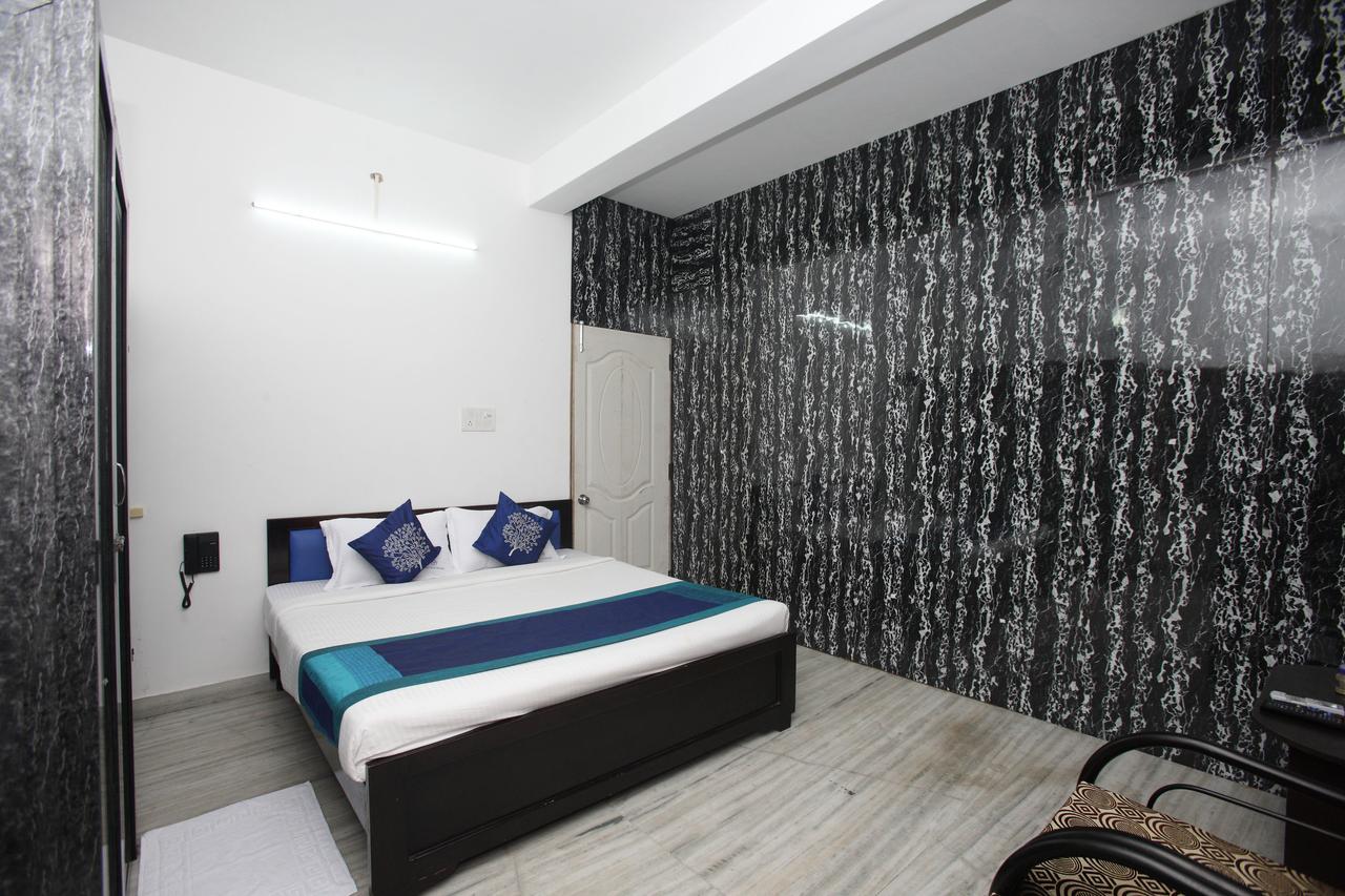 Oyo 935 Hotel Palkhee Bombay Extérieur photo
