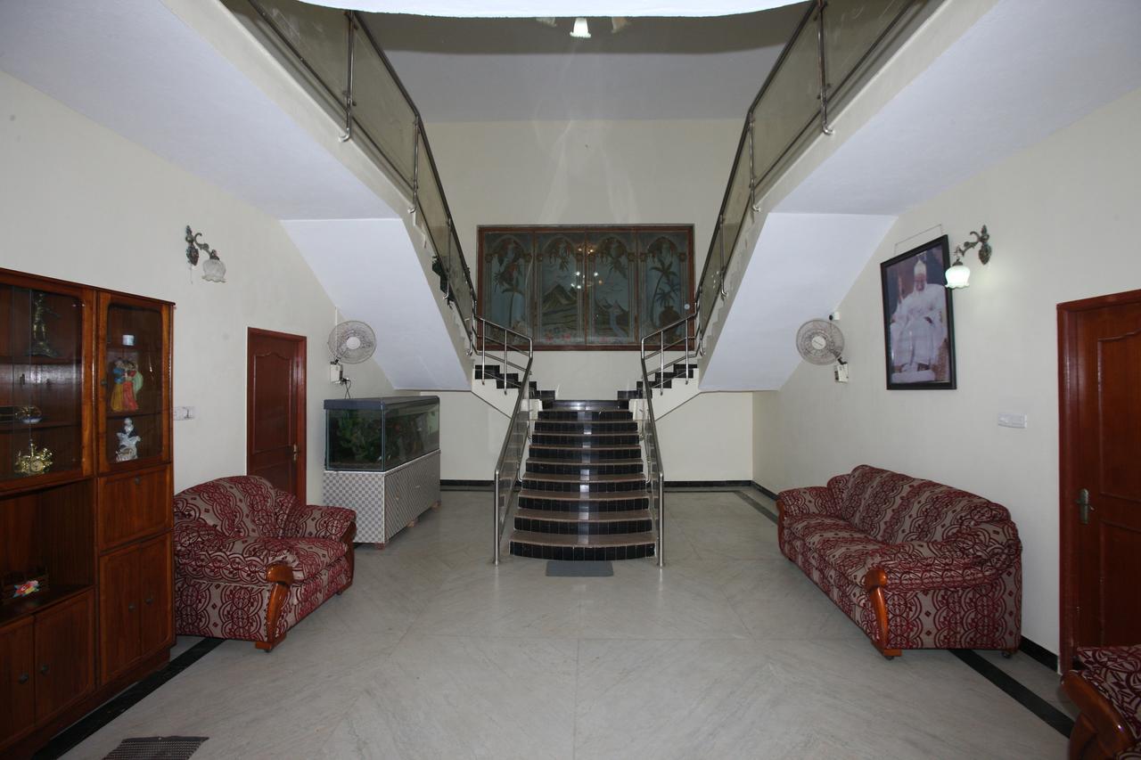 Oyo 935 Hotel Palkhee Bombay Extérieur photo